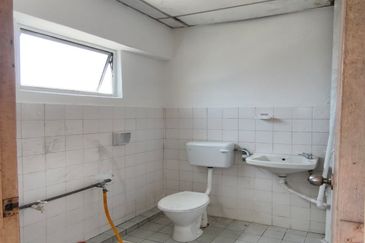 Kawasan Perindustrian Nilai 7