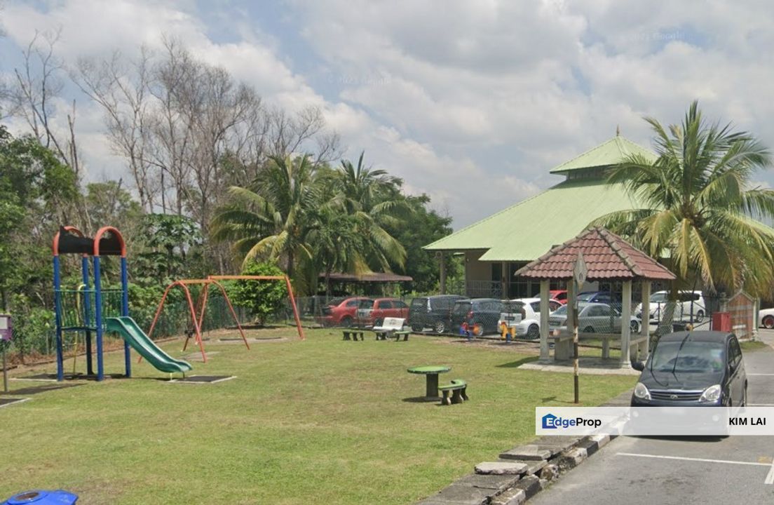 Pangsapuri Sri Tanjung Usj, Selangor,16/7 Good condition unit For Sale, Selangor, USJ