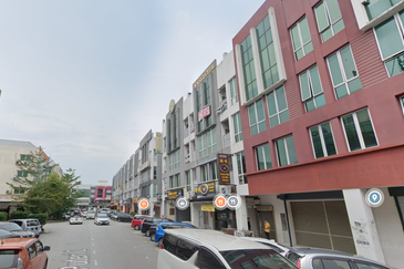 Bandar Puteri Puchong Shop Office Bigger Unit 