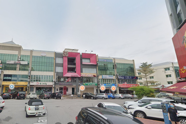 Bandar Puteri Puchong Shop Office Bigger Unit 