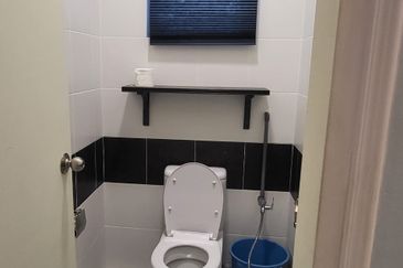 Brighton @ Eco Majestic