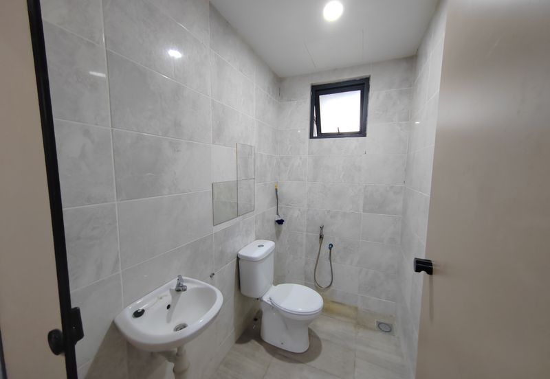 Kenwingston Business Centre