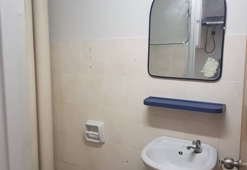 Apartment Adalia [Rented out] Bandar Sungai Long 43000 Kajang Selangor