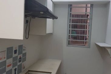 Apartment Adalia [Rented out] Bandar Sungai Long 43000 Kajang Selangor