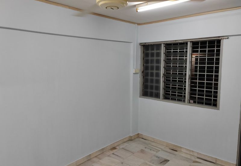 Taman Megah Cheras Apartment