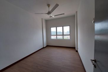 Pangsapuri Taming Mutiara