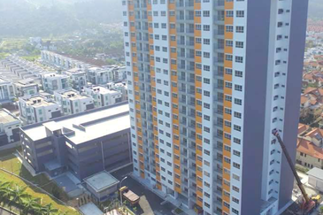 Pangsapuri Taming Mutiara