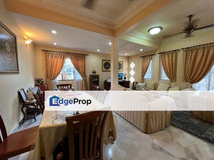 End Lot 2 Sty Putra Heights, Selangor, Subang Jaya