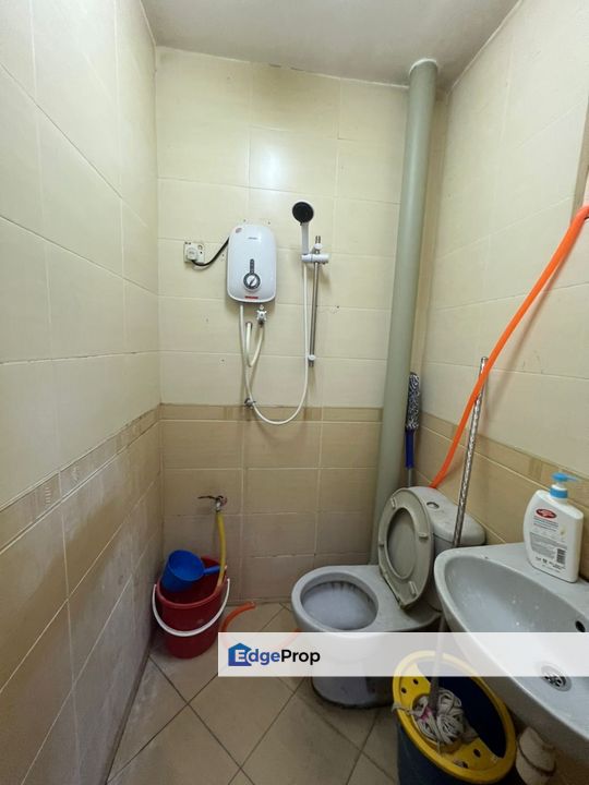 Double Storey Bandar Puchong Jaya 22x70 Extended , Selangor, Puchong