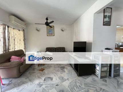 Double Storey USJ 6 Subang Jaya 20x60 Extended , Selangor, USJ