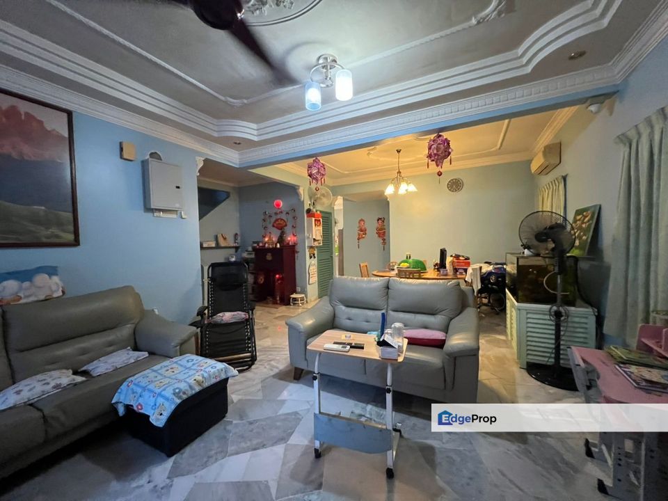 End Lot Double Storey 32x70 Extended Usj 11 Subang Jaya, Selangor, Subang Jaya