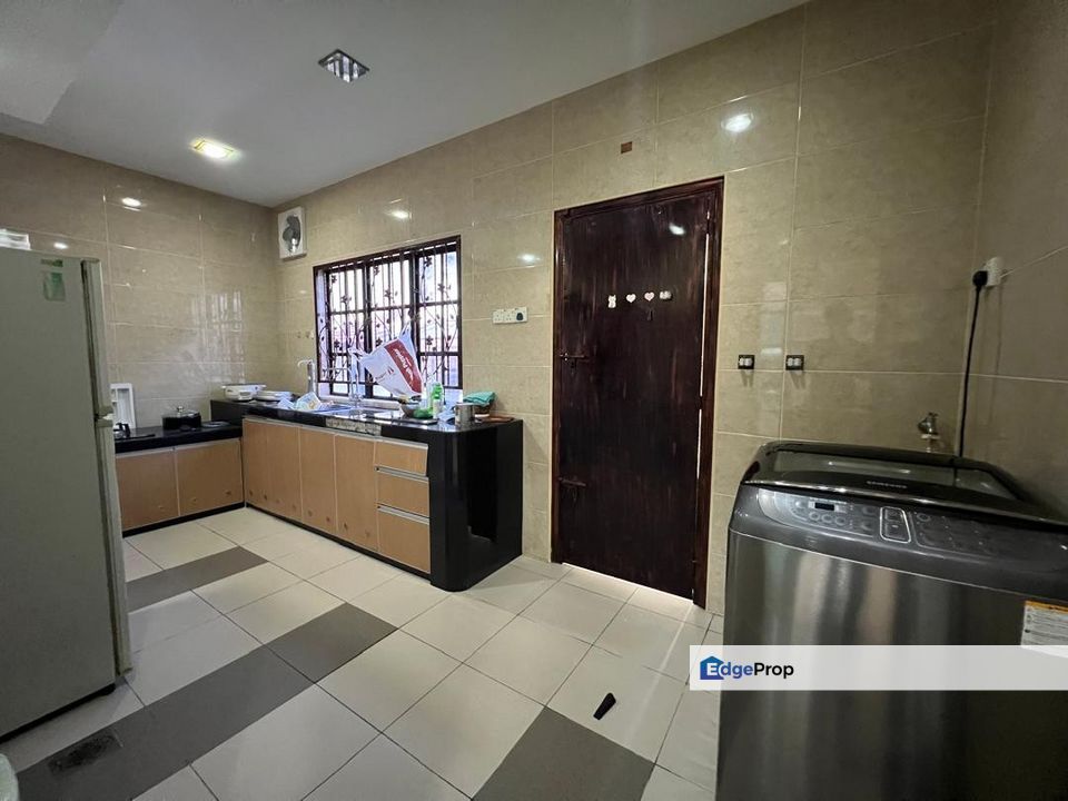 Bandar Puteri 6 Double Storey Fully Furnished Facing Field , Selangor, Bandar Puteri Puchong