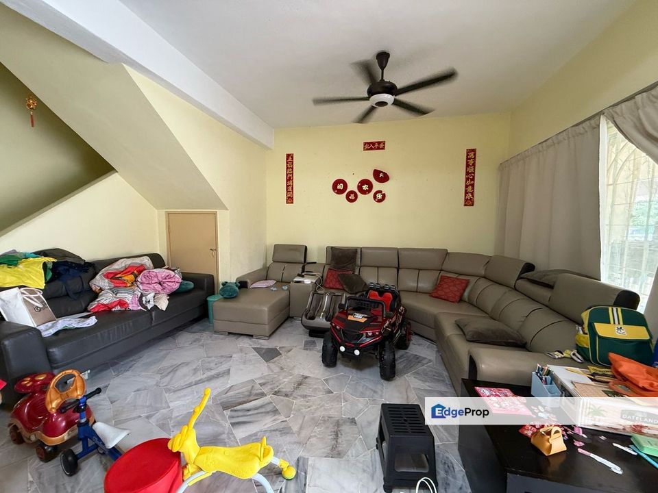 Bandar Puchong Jaya Jalan Merak Double Storey 20x75 Freehold, Selangor, Puchong
