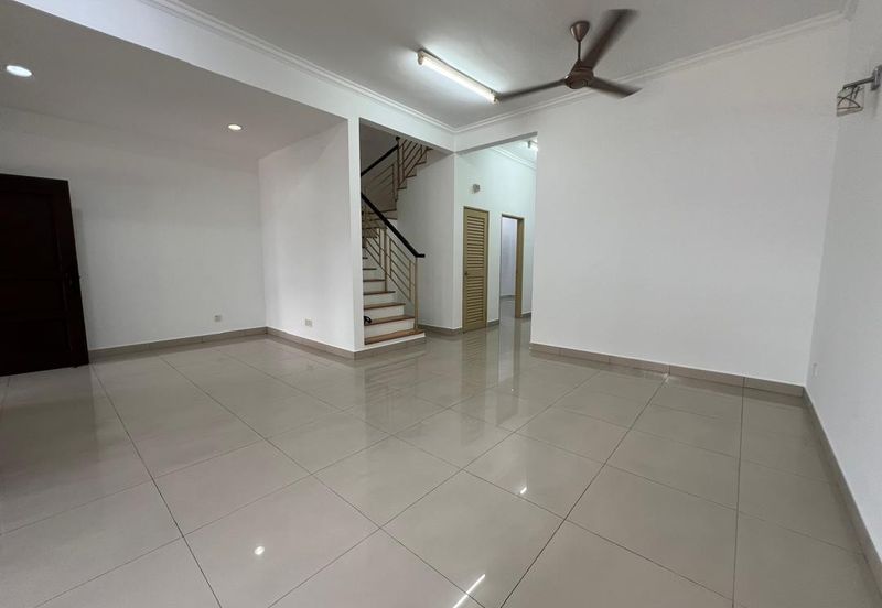 Bandar Kinrara 9