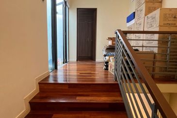 Bandar Puteri 6 Serena 2 Sty High Ceiling 22x75