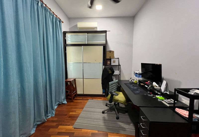 2 Sty Bandar Puteri 6 Zarra Renovated 22x75