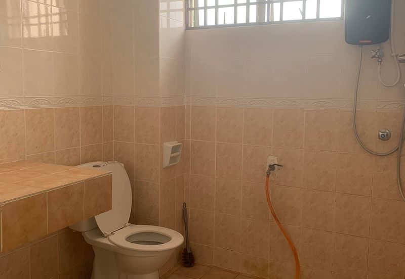 Double Storey Bandar Puteri 8 Puchong 22x75 