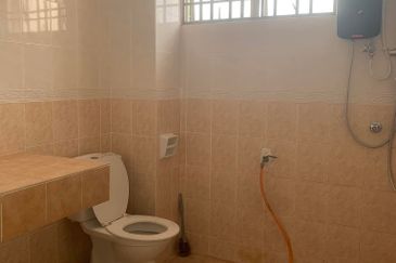 Double Storey Bandar Puteri 8 Puchong 22x75 