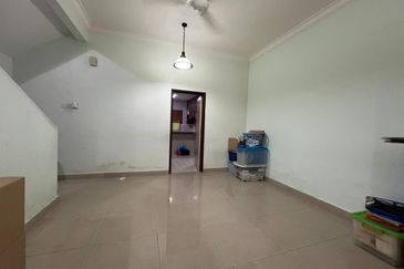 Jalan Bandar Kinrara 5B/1