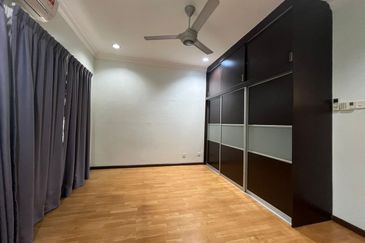 Jalan Bandar Kinrara 5B/1