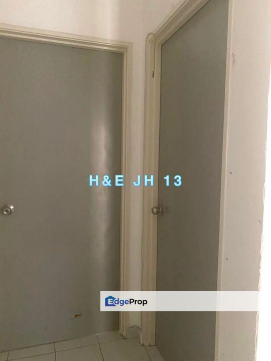 [RENOVATED & PARTIAL FURNISHED] Pangsapuri Seroja, Setia Alam Value Buy RM220K ONLY, Selangor, Setia Alam/Alam Nusantara