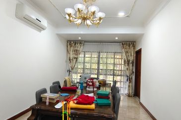 [FULLY RENO & EXTENDED] Kota Kemuning Bungalow landscaped with fish pond RM3.2M Shah Alam