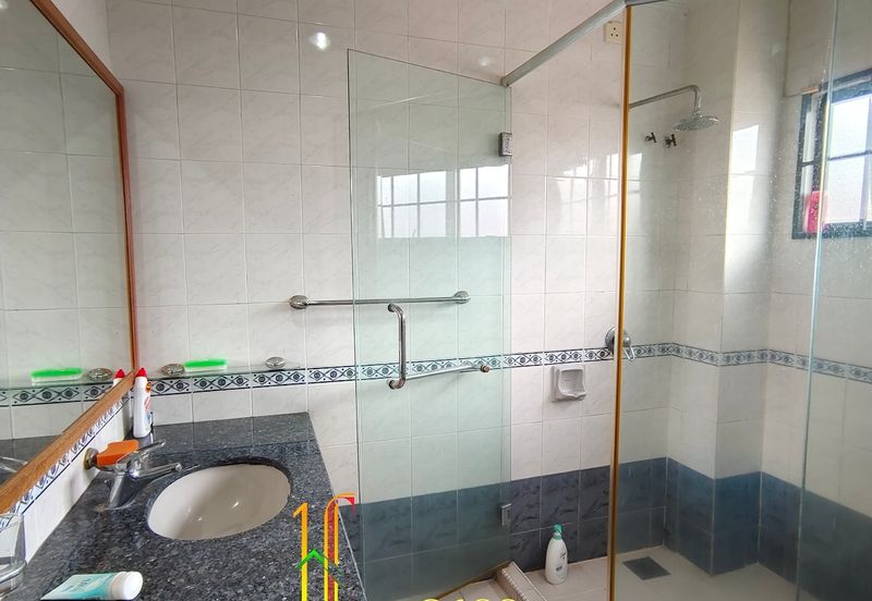 [FULLY RENO & EXTENDED] Kota Kemuning Bungalow landscaped with fish pond RM3.2M Shah Alam