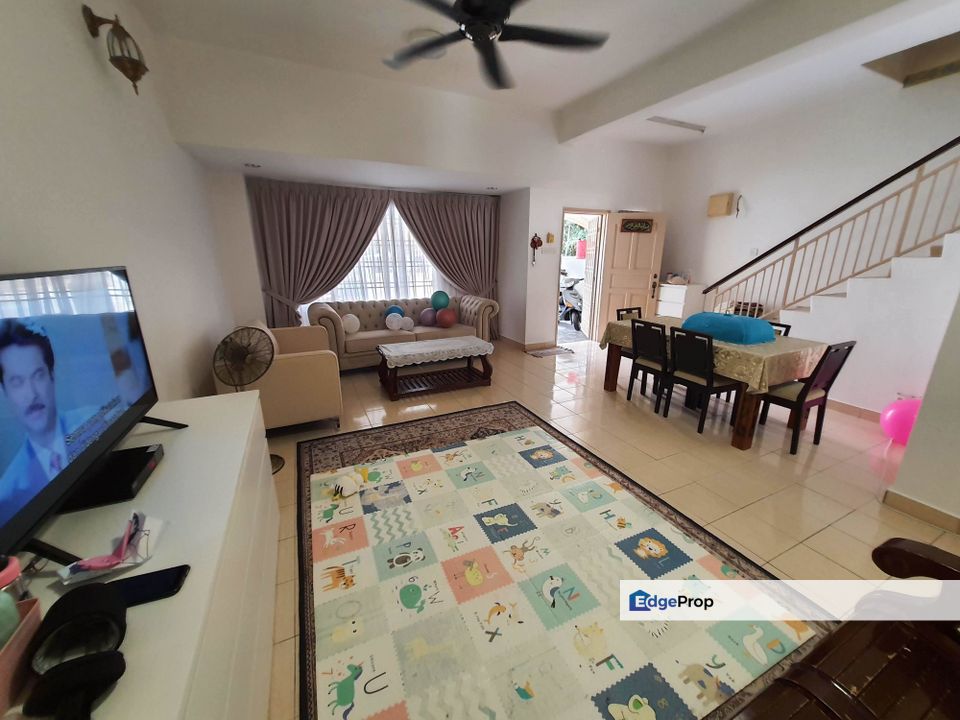 [RENOVATED] 2 STY Teres Bandar Putra Permai Seri Kembangan 22x70sqft RM570K ONLY, Selangor, Seri Kembangan