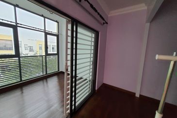 Sierra 1, Odora Parkhomes