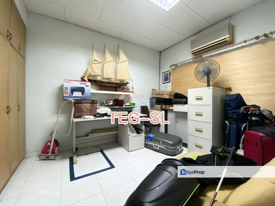 {FULLY FURNISHED} Taman Sri Andalas, Klang 20x70 Non Facing House 4R3B SALE, Selangor, Klang