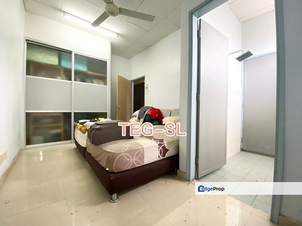 {FULLY FURNISHED} Taman Sri Andalas, Klang 20x70 Non Facing House 4R3B SALE, Selangor, Klang
