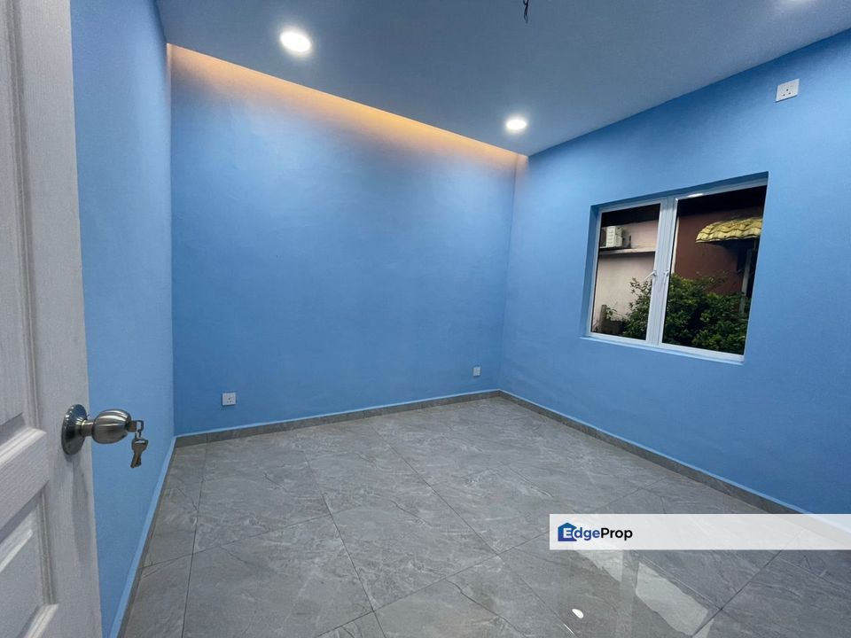 Unleash Modern Living with a Fully Renovated Terrace House in Taman Sentosa, Klang - 100% Full Loan & Free SPA Legal Fees!, Selangor, Klang