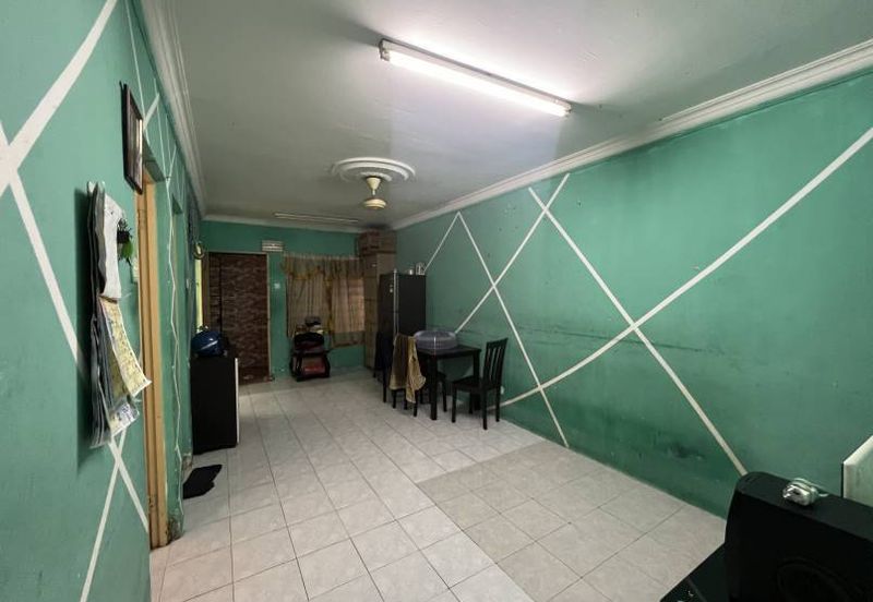 Pangsapuri Pendamar B