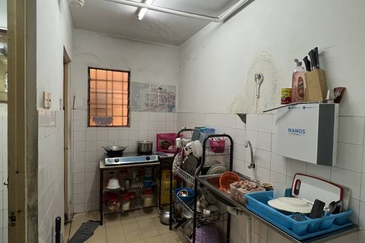 Pangsapuri Pendamar B