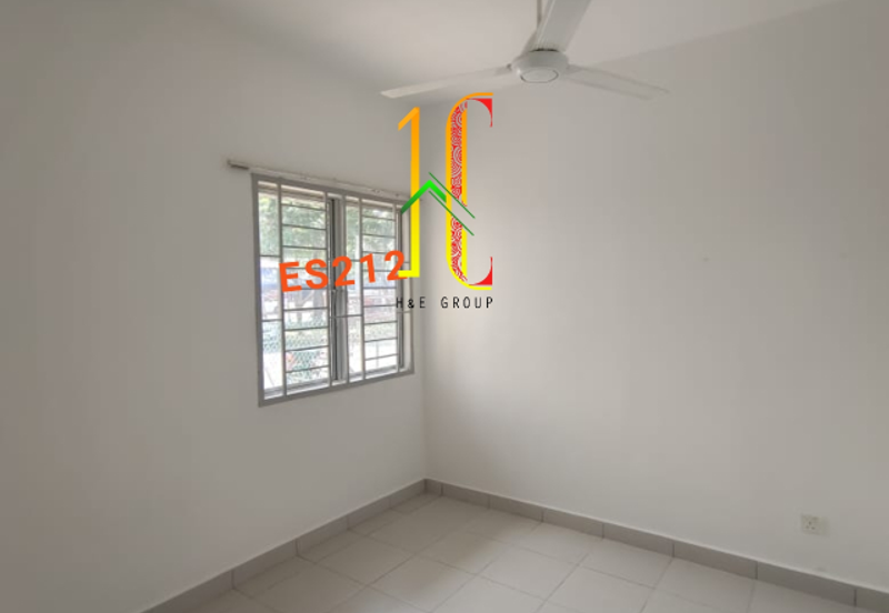 Pangsapuri Akasia, Bandar Botanic