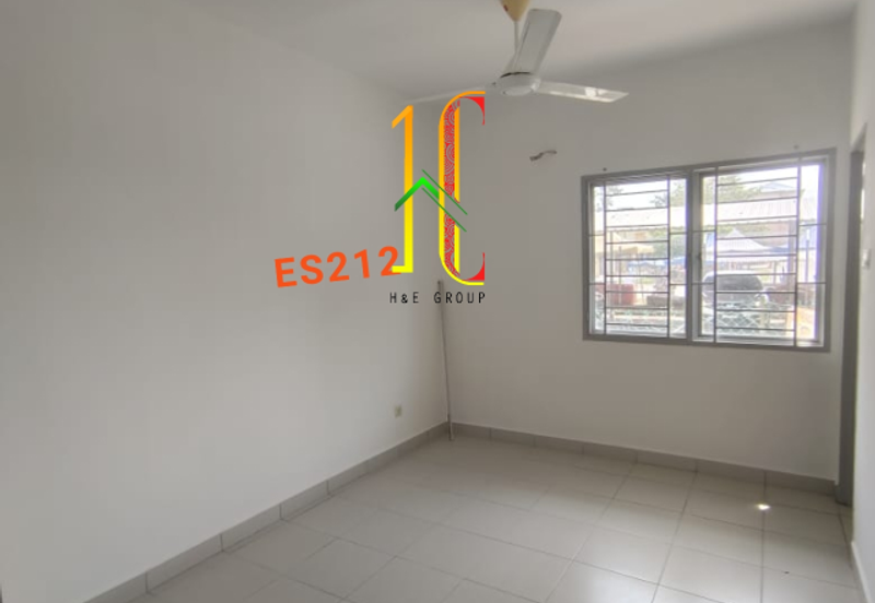 Pangsapuri Akasia, Bandar Botanic