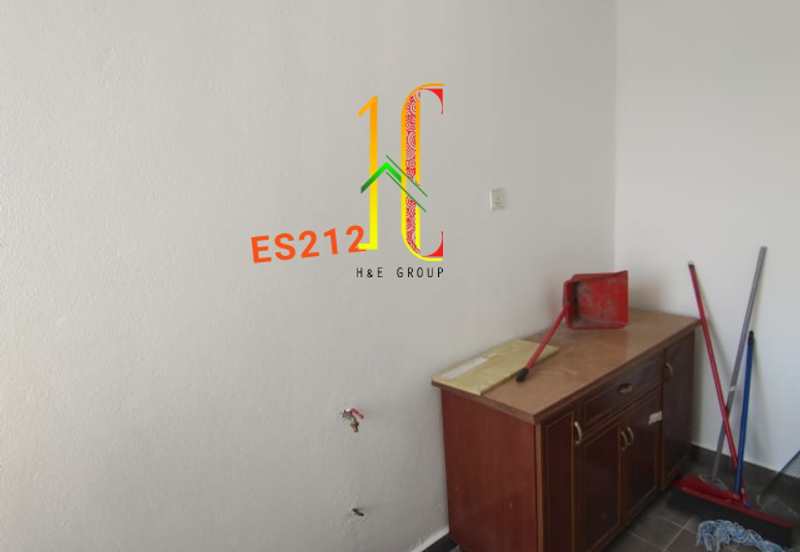 Pangsapuri Akasia, Bandar Botanic