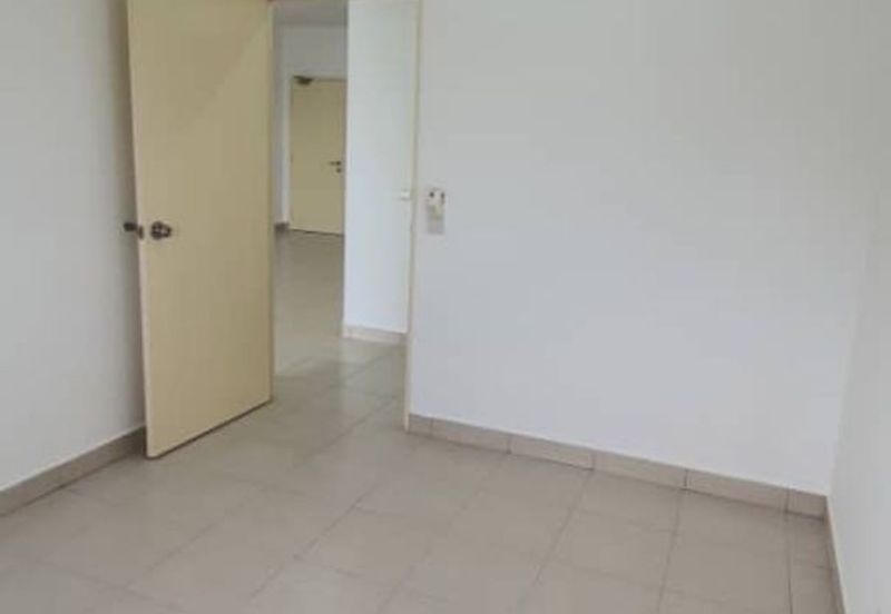 Seri Baiduri Apartments @ Setia Alam