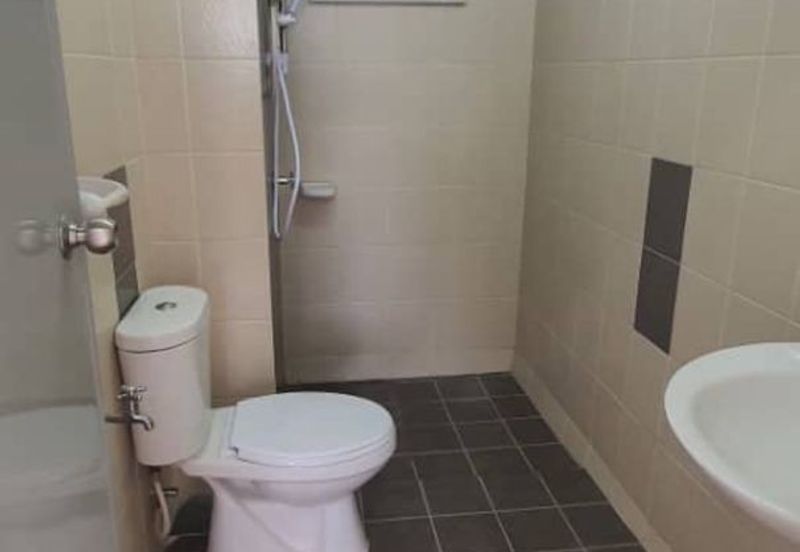 Seri Baiduri Apartments @ Setia Alam