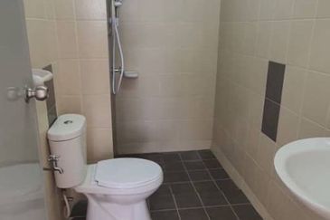 Seri Baiduri Apartments @ Setia Alam