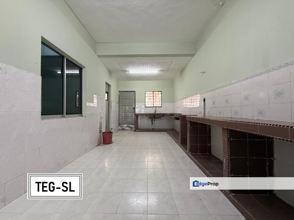 [NICE HOUSE] Taman Bayu Perdana Klang 4R2B Partial Furnished 20x70sf, Selangor, Klang