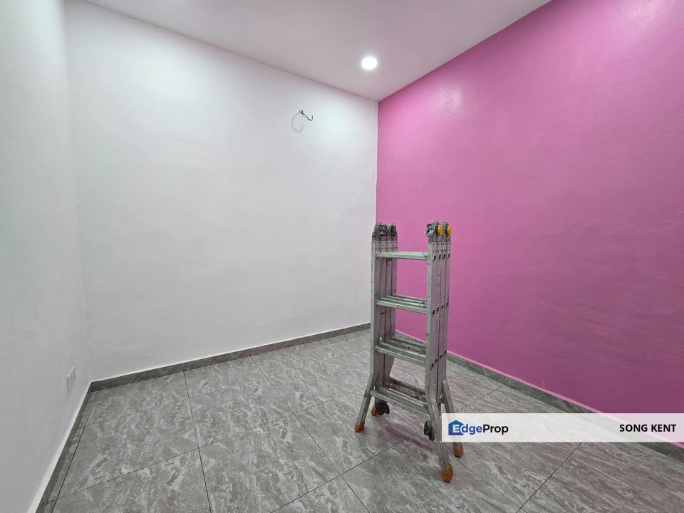 Fully Renovated Taman Menara Maju Klang RM459K ONLY! 20x65sqft ENDLOT **NON FLOODED AREA, Selangor, Klang