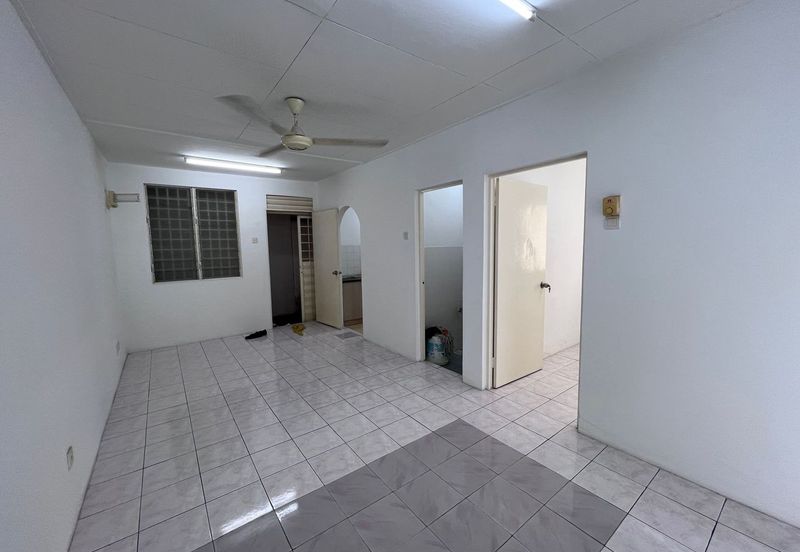 Pangsapuri Pendamar A