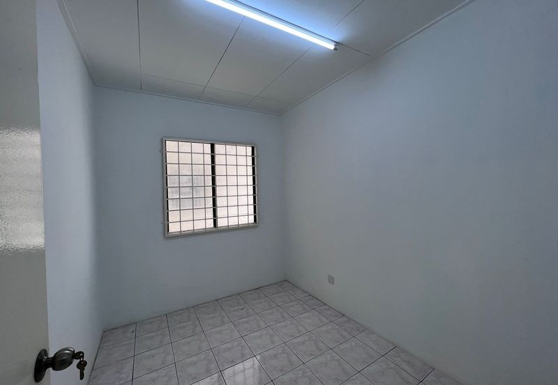 Pangsapuri Pendamar A