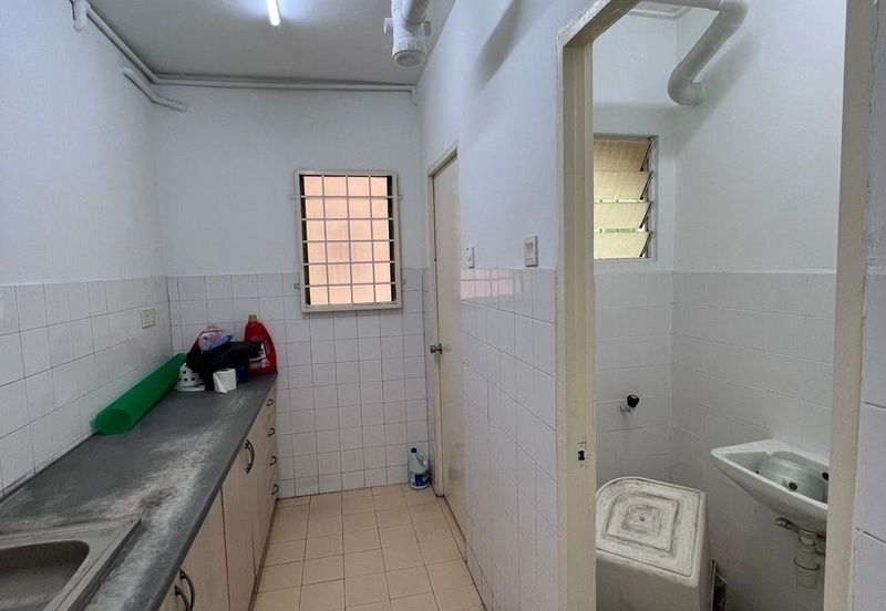 Pangsapuri Pendamar A