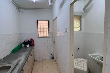 Pangsapuri Pendamar A