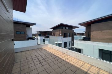 Long Branch Residences