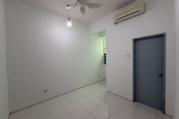 Petunia @ Bandar Bukit Raja