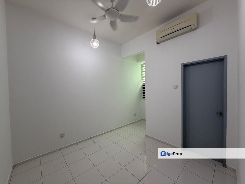 [MOVE IN COND] Petunia Sumazau Bukit Raja 4R3B Klang FULLY RENOVATED+EXTENDED, Selangor, Klang