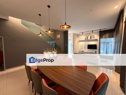 [Interior Designed] SEMI-D 5R5B in Bandar Bestari Canary Garden Klang 32x80sqft BLUET Phase 1, Selangor, Klang